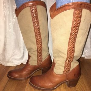 Rare ‼️ Frye Jane canvas boot ‼️